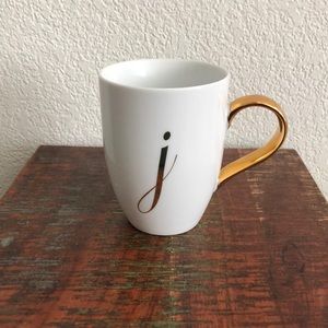 J & M mugs
